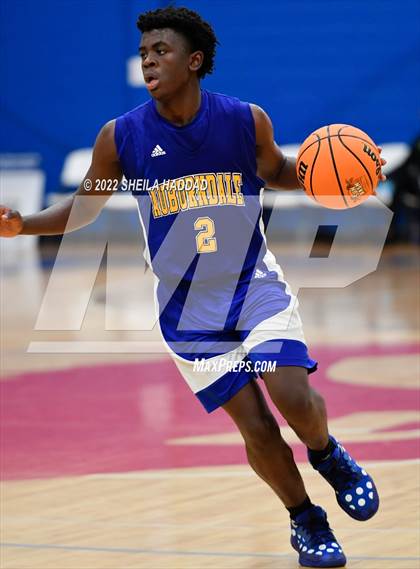 Thumbnail 1 in Auburndale vs Southeast (Sunbash Tournament) photogallery.
