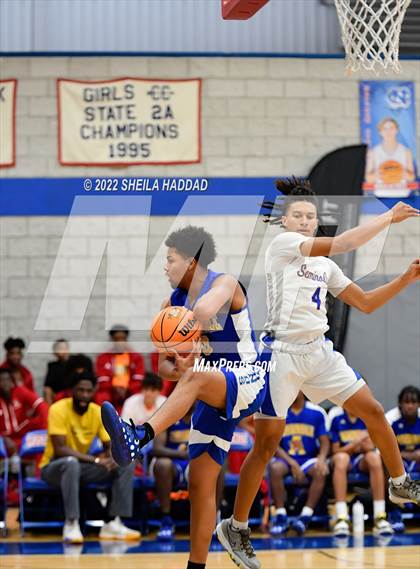 Thumbnail 3 in Auburndale vs Southeast (Sunbash Tournament) photogallery.