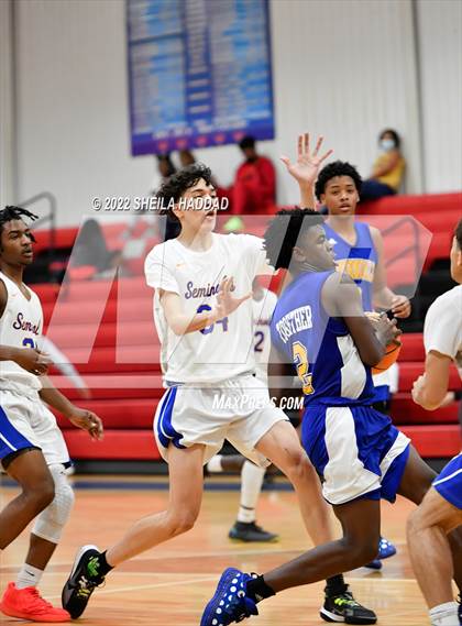 Thumbnail 3 in Auburndale vs Southeast (Sunbash Tournament) photogallery.