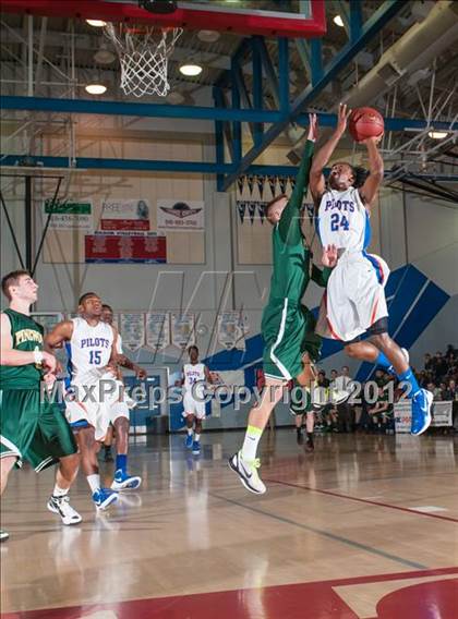Thumbnail 3 in Pinewood vs. St. Joseph Notre Dame (CIF D5 NorCal Regional Final) photogallery.