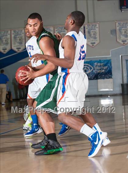Thumbnail 3 in Pinewood vs. St. Joseph Notre Dame (CIF D5 NorCal Regional Final) photogallery.