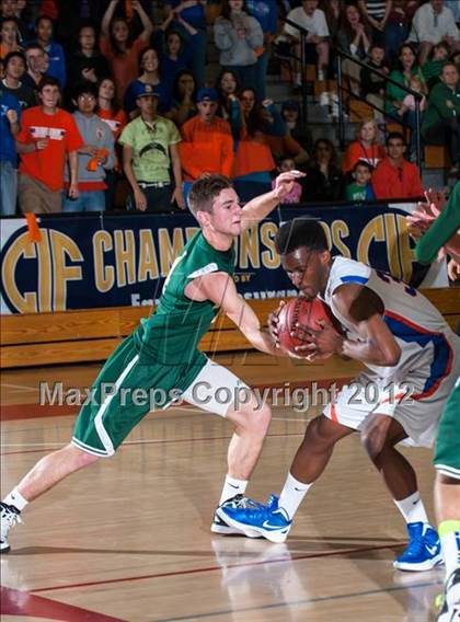 Thumbnail 1 in Pinewood vs. St. Joseph Notre Dame (CIF D5 NorCal Regional Final) photogallery.