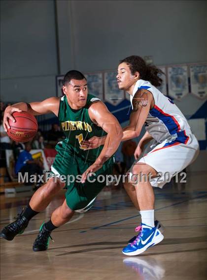 Thumbnail 3 in Pinewood vs. St. Joseph Notre Dame (CIF D5 NorCal Regional Final) photogallery.