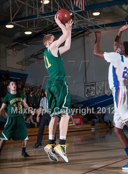 Thumbnail 2 in Pinewood vs. St. Joseph Notre Dame (CIF D5 NorCal Regional Final) photogallery.