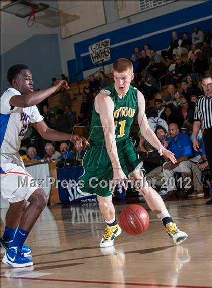 Thumbnail 1 in Pinewood vs. St. Joseph Notre Dame (CIF D5 NorCal Regional Final) photogallery.