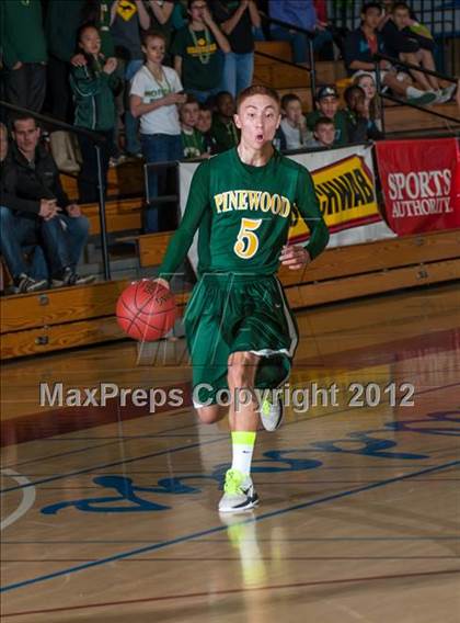 Thumbnail 3 in Pinewood vs. St. Joseph Notre Dame (CIF D5 NorCal Regional Final) photogallery.