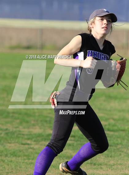 Thumbnail 3 in Bishop McLaughlin Catholic vs River Ridge photogallery.