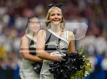 Thumbnail 3 in Los Fresnos vs. Johnson photogallery.