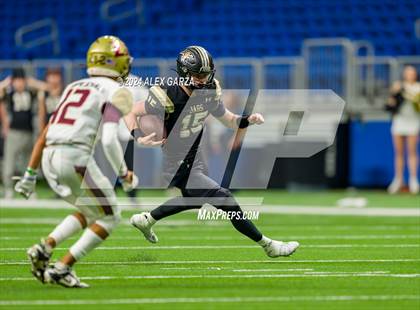 Thumbnail 1 in Los Fresnos vs. Johnson photogallery.