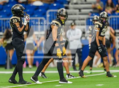 Thumbnail 1 in Los Fresnos vs. Johnson photogallery.