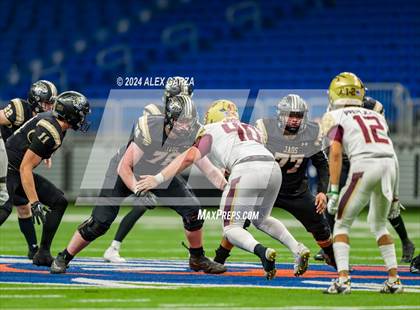 Thumbnail 2 in Los Fresnos vs. Johnson photogallery.