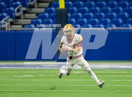 Thumbnail 2 in Los Fresnos vs. Johnson photogallery.