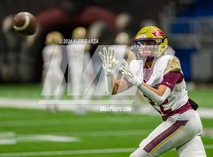 Thumbnail 2 in Los Fresnos vs. Johnson photogallery.