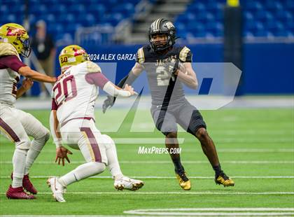 Thumbnail 3 in Los Fresnos vs. Johnson photogallery.