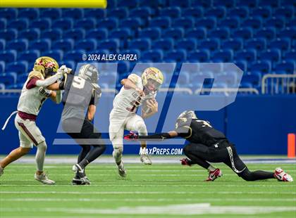 Thumbnail 1 in Los Fresnos vs. Johnson photogallery.