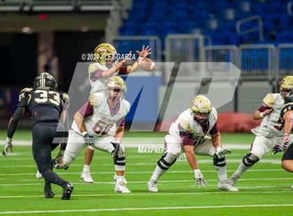 Thumbnail 2 in Los Fresnos vs. Johnson photogallery.