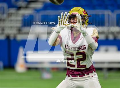 Thumbnail 1 in Los Fresnos vs. Johnson photogallery.
