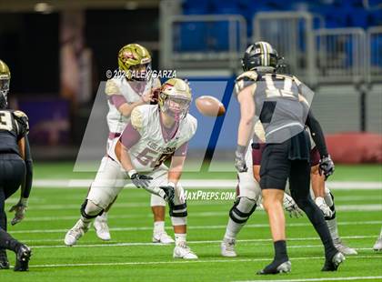 Thumbnail 3 in Los Fresnos vs. Johnson photogallery.