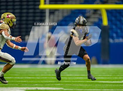 Thumbnail 2 in Los Fresnos vs. Johnson photogallery.