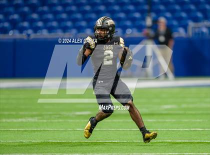 Thumbnail 2 in Los Fresnos vs. Johnson photogallery.