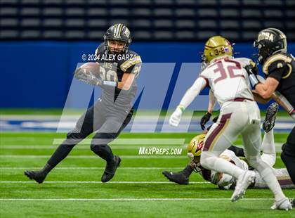 Thumbnail 3 in Los Fresnos vs. Johnson photogallery.