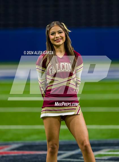 Thumbnail 1 in Los Fresnos vs. Johnson photogallery.