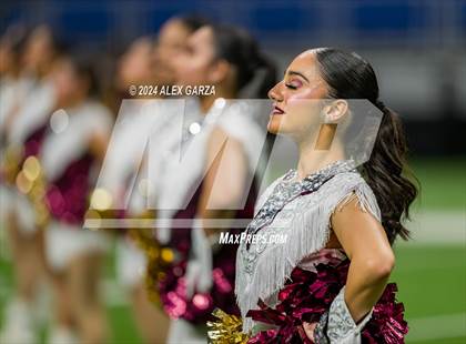 Thumbnail 2 in Los Fresnos vs. Johnson photogallery.