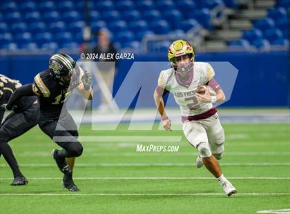 Thumbnail 2 in Los Fresnos vs. Johnson photogallery.