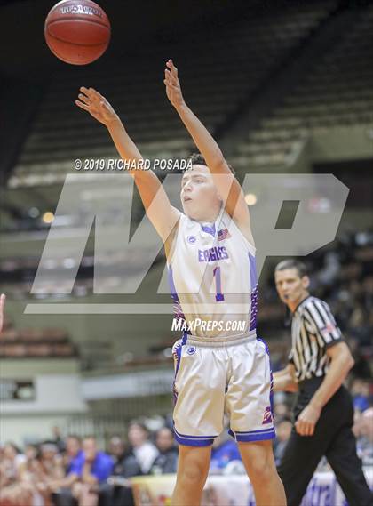 Thumbnail 2 in Dinuba vs. Immanuel (CIF CS DIII Final) photogallery.