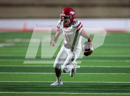 Thumbnail 3 in Brock vs. Denver City (UIL Class 3A Area Playoff) photogallery.