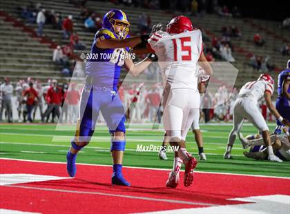 Thumbnail 3 in Brock vs. Denver City (UIL Class 3A Area Playoff) photogallery.