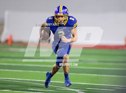 Thumbnail 2 in Brock vs. Denver City (UIL Class 3A Area Playoff) photogallery.
