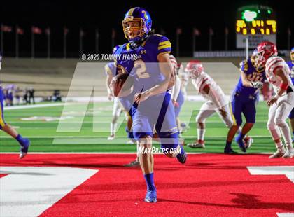 Thumbnail 1 in Brock vs. Denver City (UIL Class 3A Area Playoff) photogallery.
