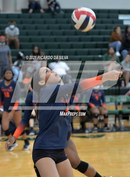 Thumbnail 2 in Mayde Creek vs Fort Bend Bush photogallery.