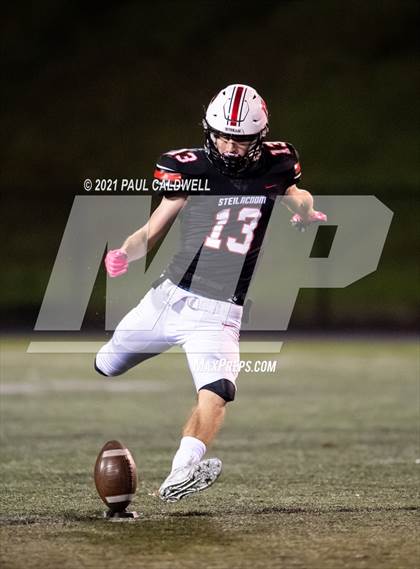 Thumbnail 1 in Interlake @ Steilacoom (WIAA 2A District Playoff) photogallery.