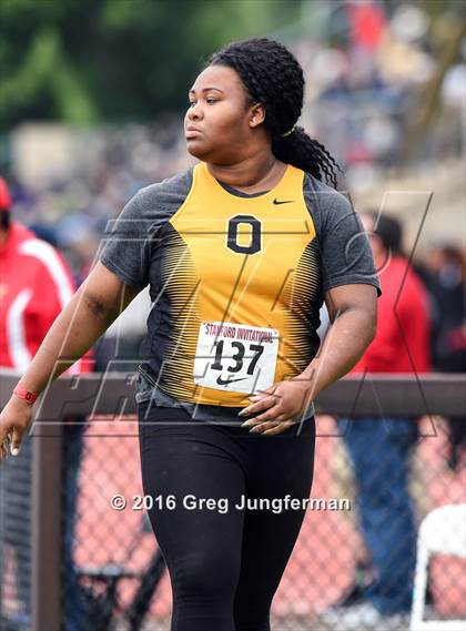 Thumbnail 2 in Stanford Invitational Girls Shot Put photogallery.