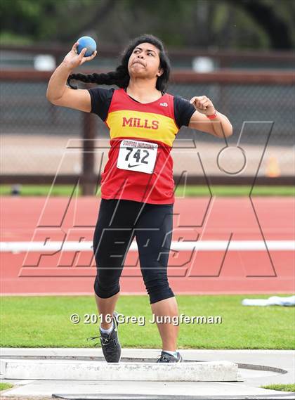 Thumbnail 1 in Stanford Invitational Girls Shot Put photogallery.
