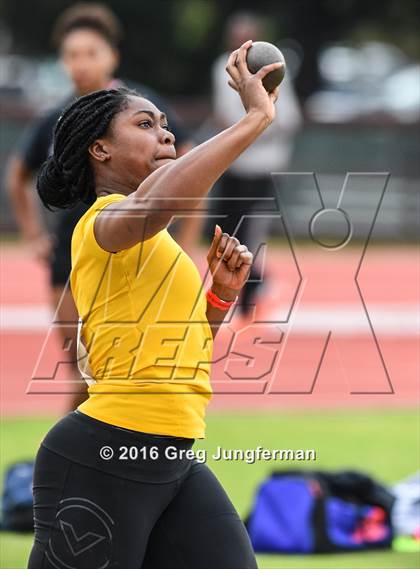 Thumbnail 1 in Stanford Invitational Girls Shot Put photogallery.