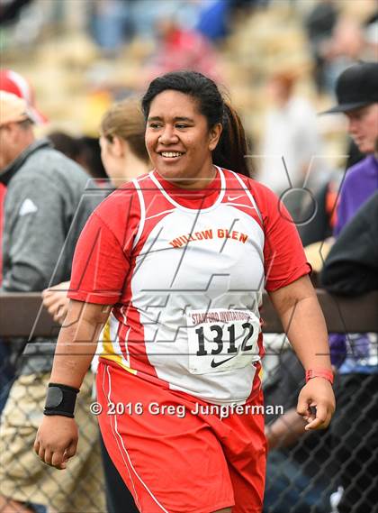 Thumbnail 3 in Stanford Invitational Girls Shot Put photogallery.