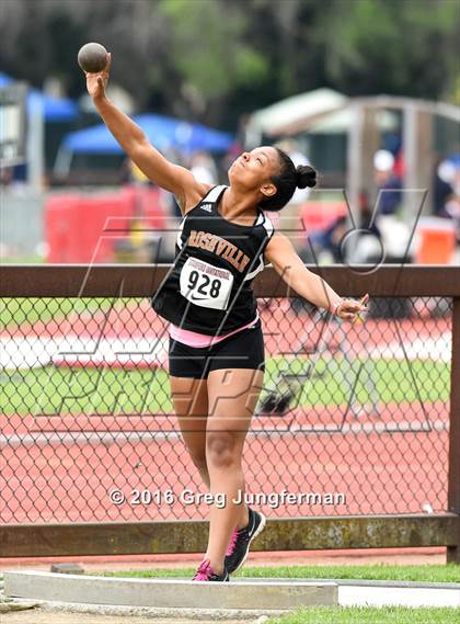 Thumbnail 3 in Stanford Invitational Girls Shot Put photogallery.