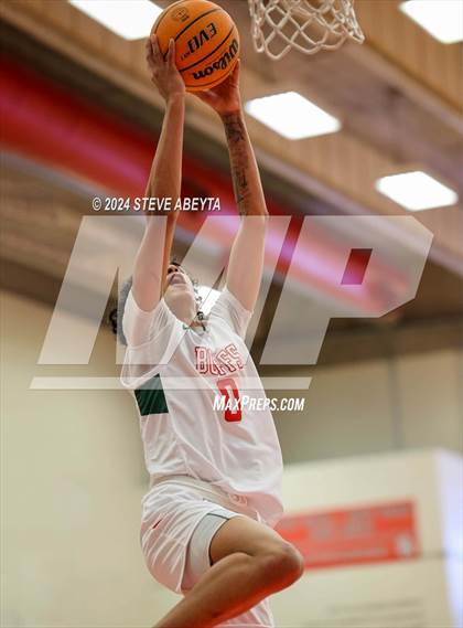 Thumbnail 3 in Regis Jesuit @ Smoky Hill (CHSAA 6A Second Round) photogallery.