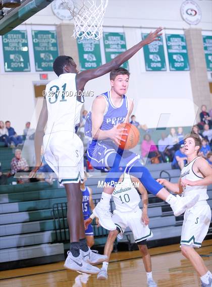 Thumbnail 2 in Creighton Prep @ Lincoln Southwest photogallery.