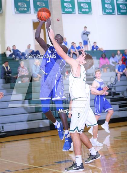 Thumbnail 2 in Creighton Prep @ Lincoln Southwest photogallery.