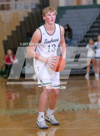Thumbnail 2 in Creighton Prep @ Lincoln Southwest photogallery.