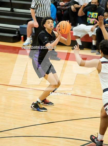 Thumbnail 2 in Millennium vs McClintock (AIA 5A Quarterfinals) photogallery.