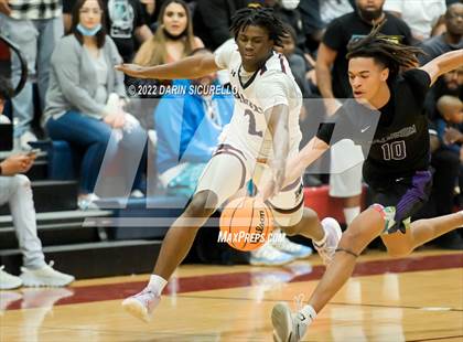 Thumbnail 2 in Millennium vs McClintock (AIA 5A Quarterfinals) photogallery.
