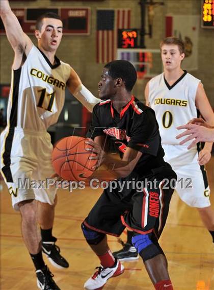 Thumbnail 3 in Westchester vs. Capistrano Valley (Nike Extravaganza) photogallery.
