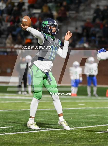Thumbnail 2 in Doherty @ ThunderRidge (CHSAA 5A 1st Round) photogallery.