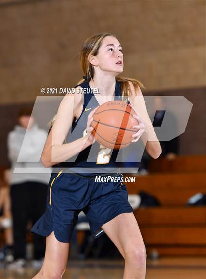 Thumbnail 2 in Gridley vs. Sacramento (Chavez Classic) photogallery.