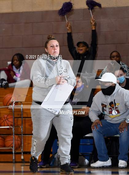 Thumbnail 3 in Gridley vs. Sacramento (Chavez Classic) photogallery.